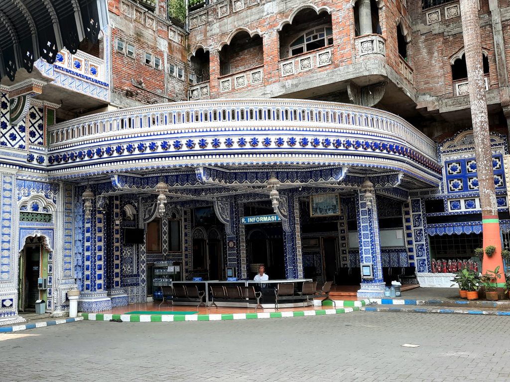 Detail ornamen di masjid Tiban_ Annisa F